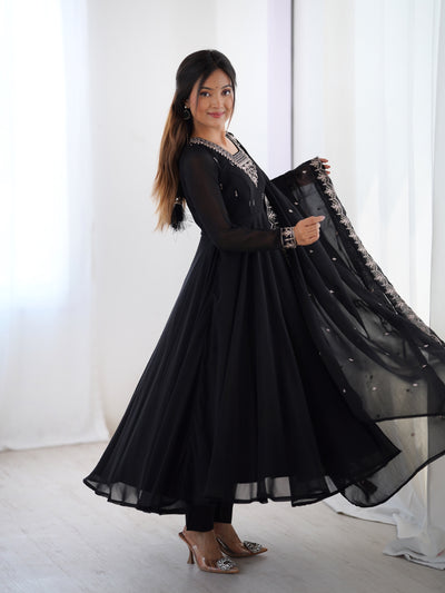 Festive Wear Black Color Georgette With Embroidery Work Anarkali Suit