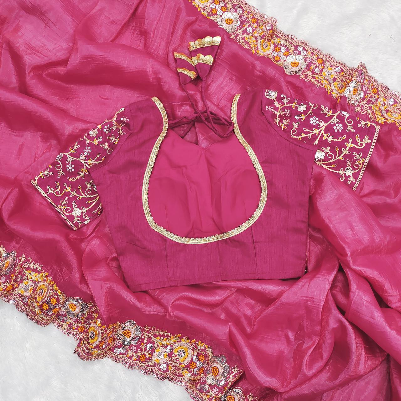 Pink Color Gold Crush With Embroidery Work Saree For Traditional Wear